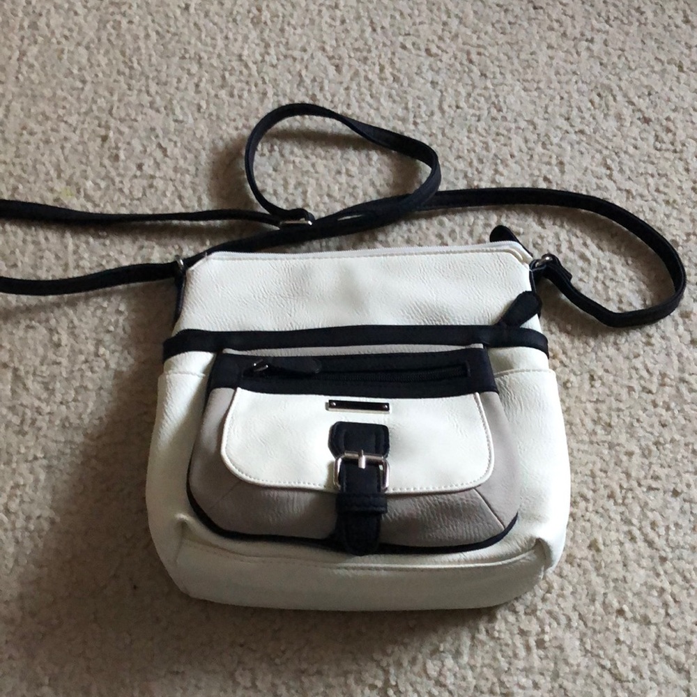 Dressbarn purse